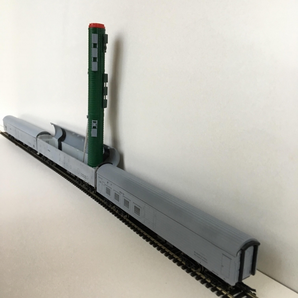 8901 TT-Modell Sankt Petersburg Raketenwagen